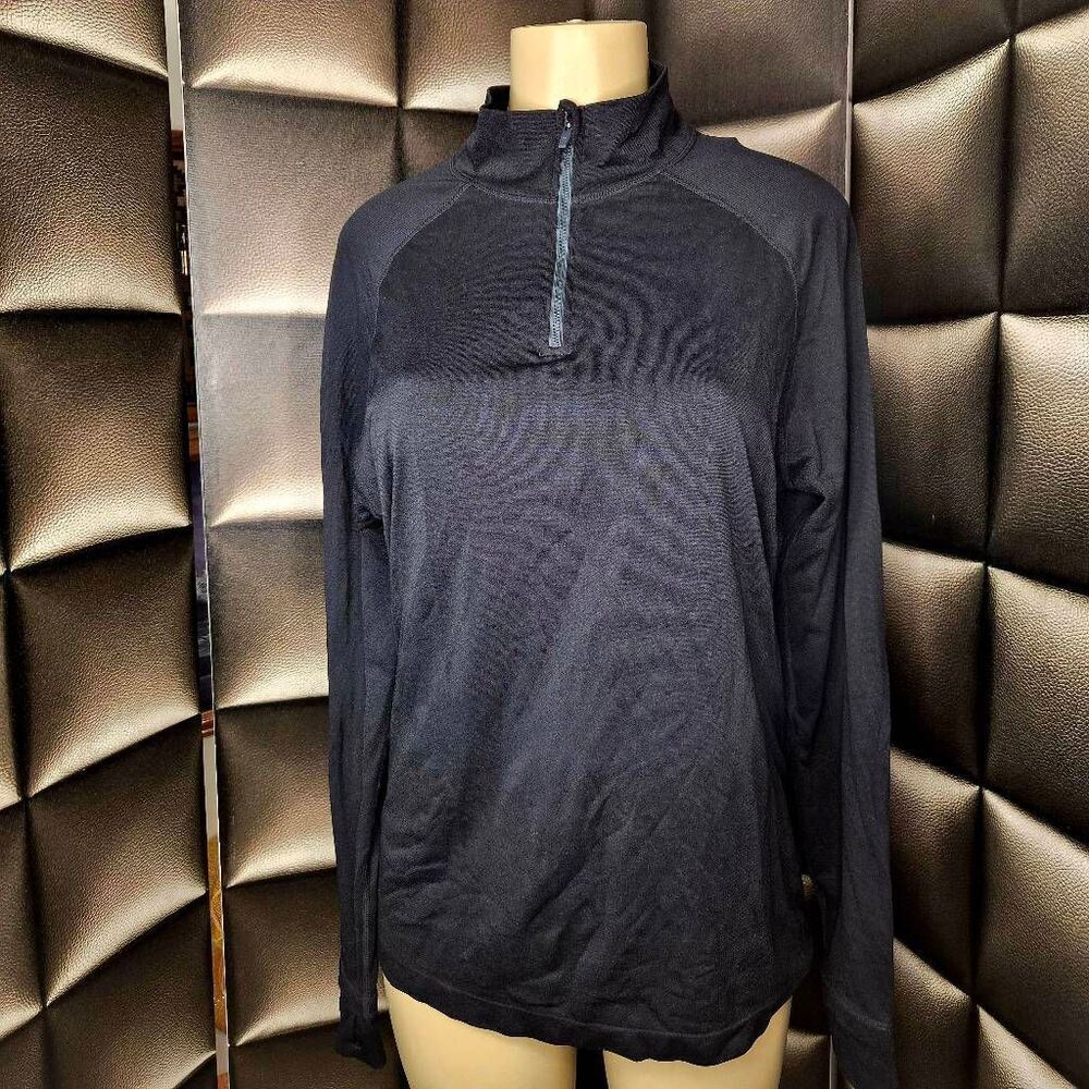 Fabletics 1/4 pullover training day - Picture 2 of 8